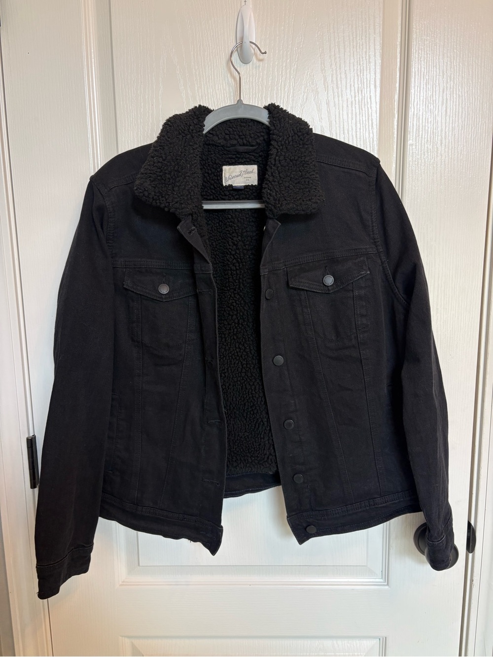 Universal Thread Black Sherpa-Lined Jean Jacket